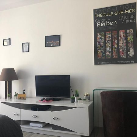 Appartement Palais Des Festivals Cannes Bagian luar foto