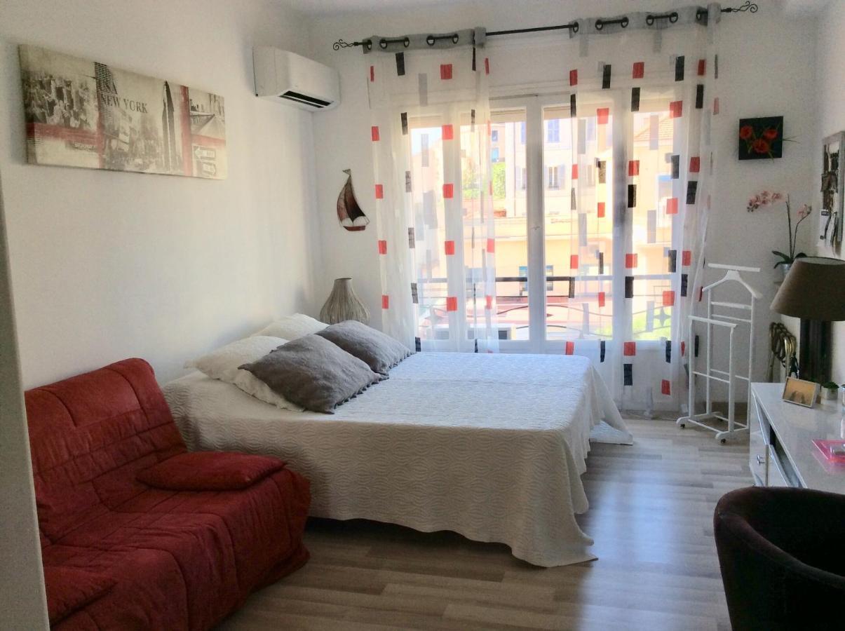Appartement Palais Des Festivals Cannes Bagian luar foto